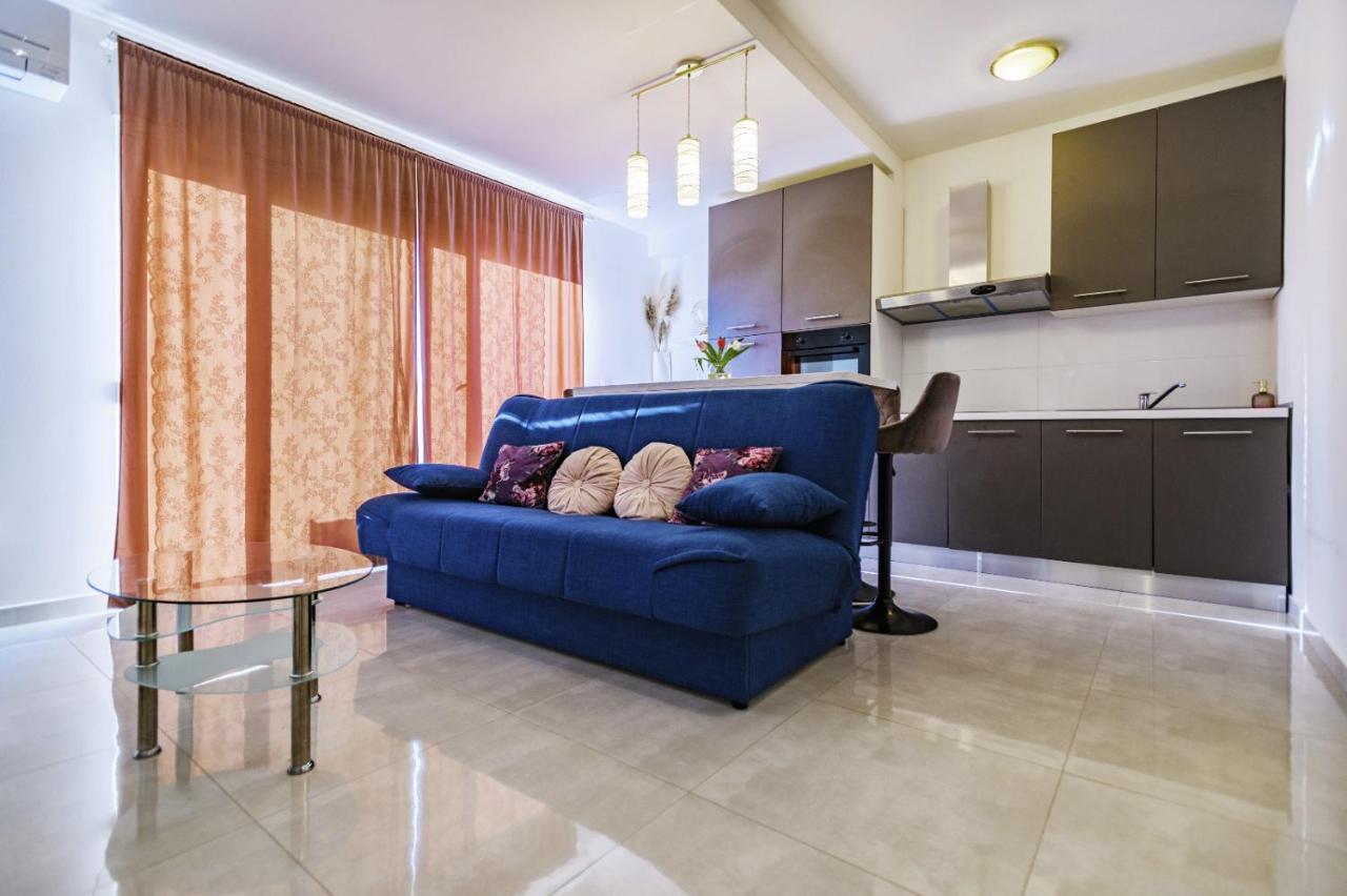 Holiday Apartment Zadar - With Summer Balcony And Parking Kültér fotó