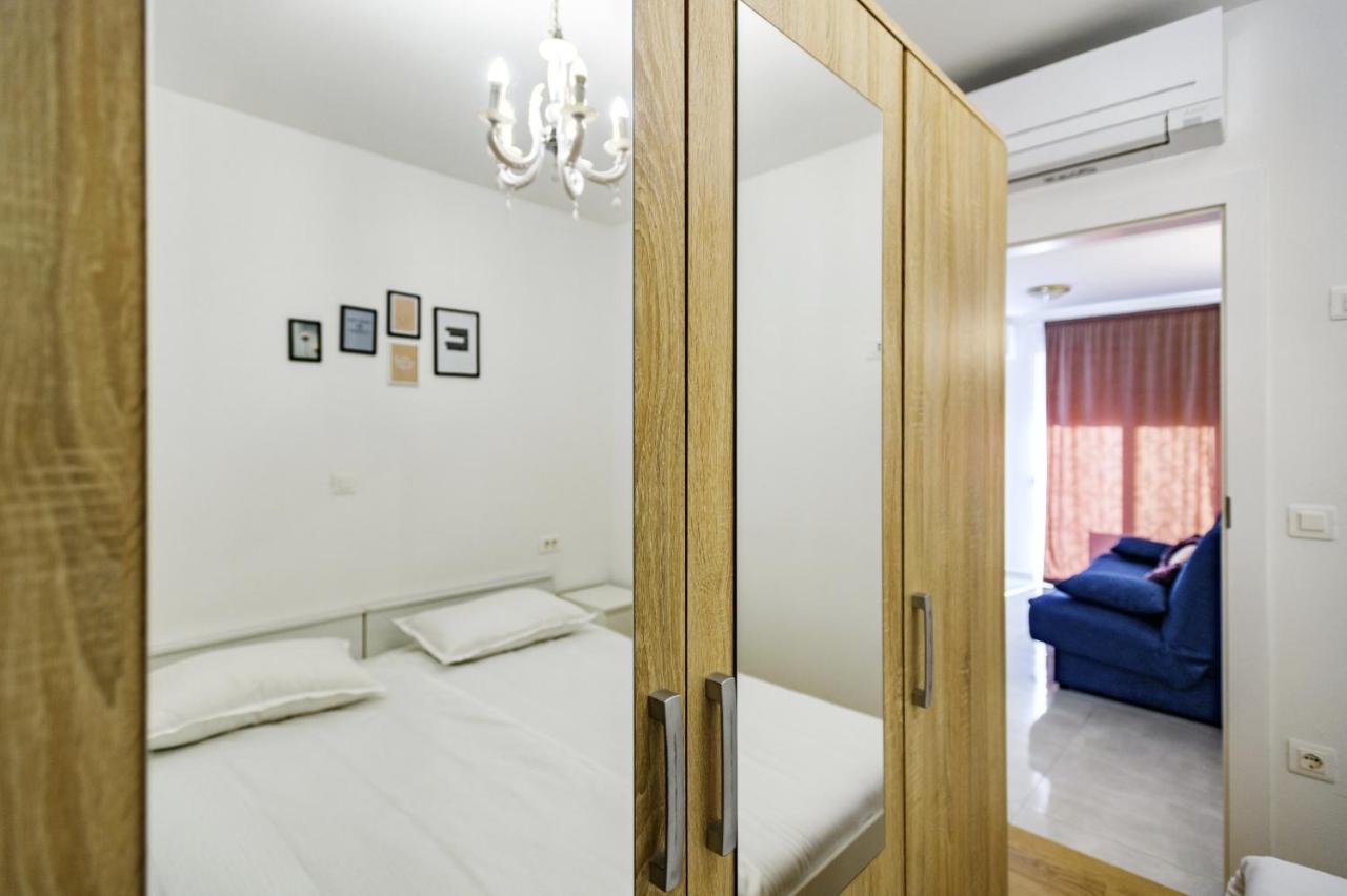 Holiday Apartment Zadar - With Summer Balcony And Parking Kültér fotó