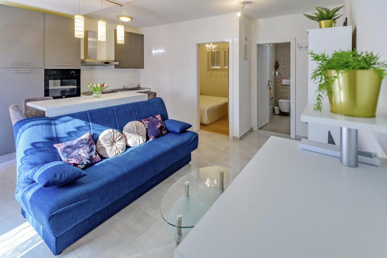 Holiday Apartment Zadar - With Summer Balcony And Parking Kültér fotó