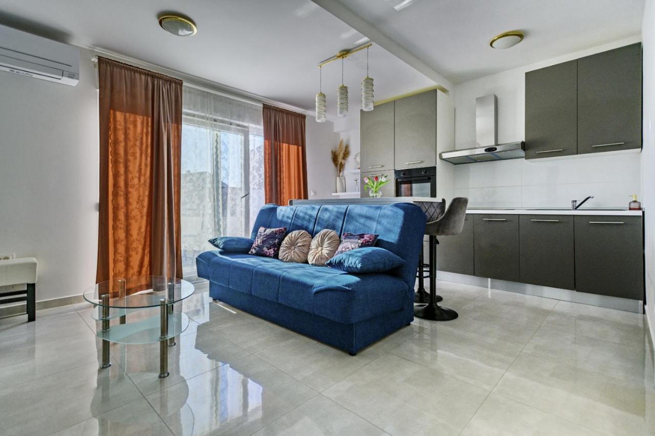 Holiday Apartment Zadar - With Summer Balcony And Parking Kültér fotó